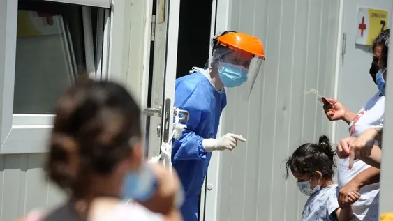 Argentina batió su propio récord de muertes por coronavirus: 317 fallecidos en un día