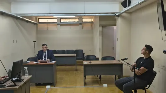 Matías Francisco Durán previo al comienzo de la audiencia de este miércoles.