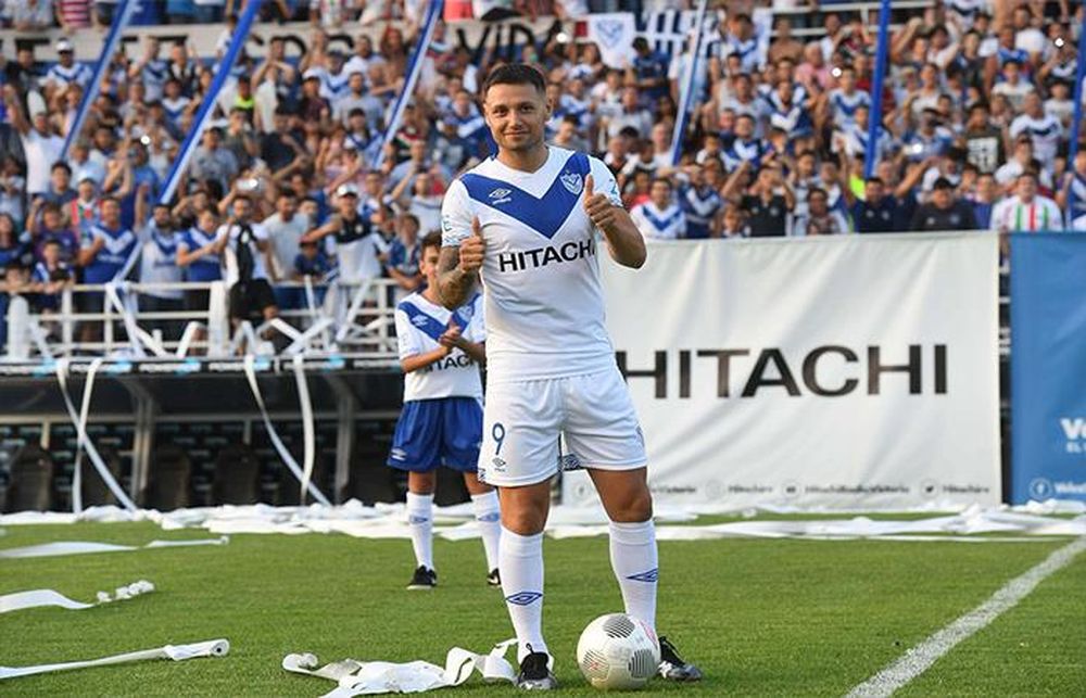 Mauro Zárate pidió disculpas a los hinchas y Vélez no se guardó nada