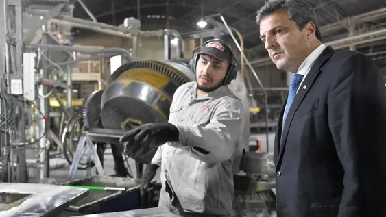 Qatar arroja un ‘salvavidas’ a Massa para que pague al FMI