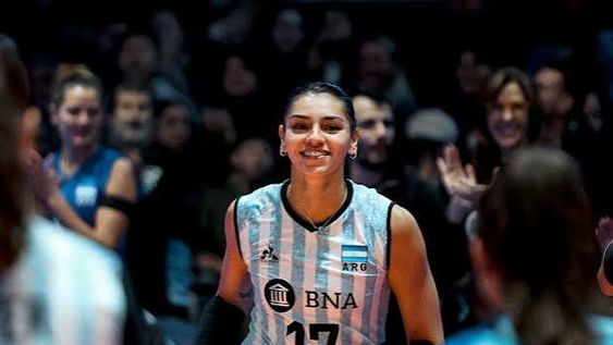 Sanjuanina. Candelaria Herrera metió 10 puntos en la victoria de Argentina en Brasil.