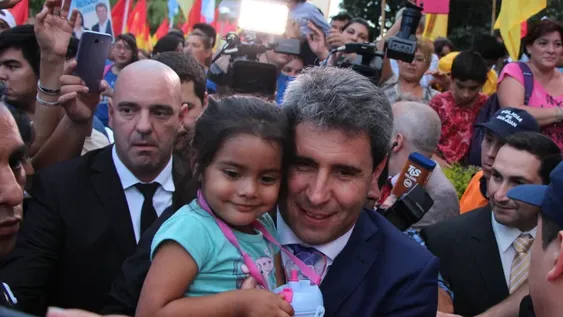 La militancia le hizo el aguante a Uñac