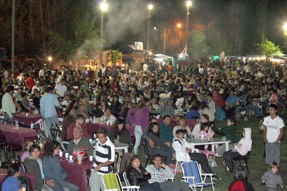 Pese a la sequía, la gente apoyó el festejo de Ullum