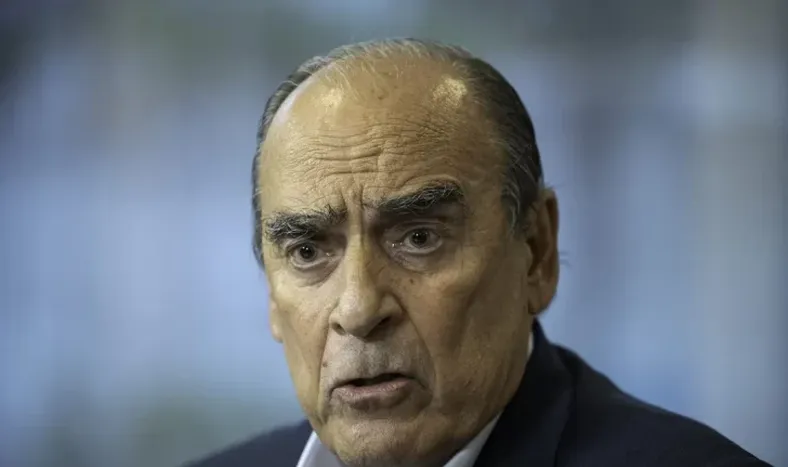 Guillermo Francos pegó el portazo: renunció como jefe de Gabinete y lo reemplazará Manuel Adorni
