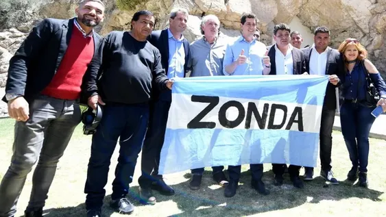 De Pedro firmó el inicio del túnel de Zonda, trajo fondos y habló de política