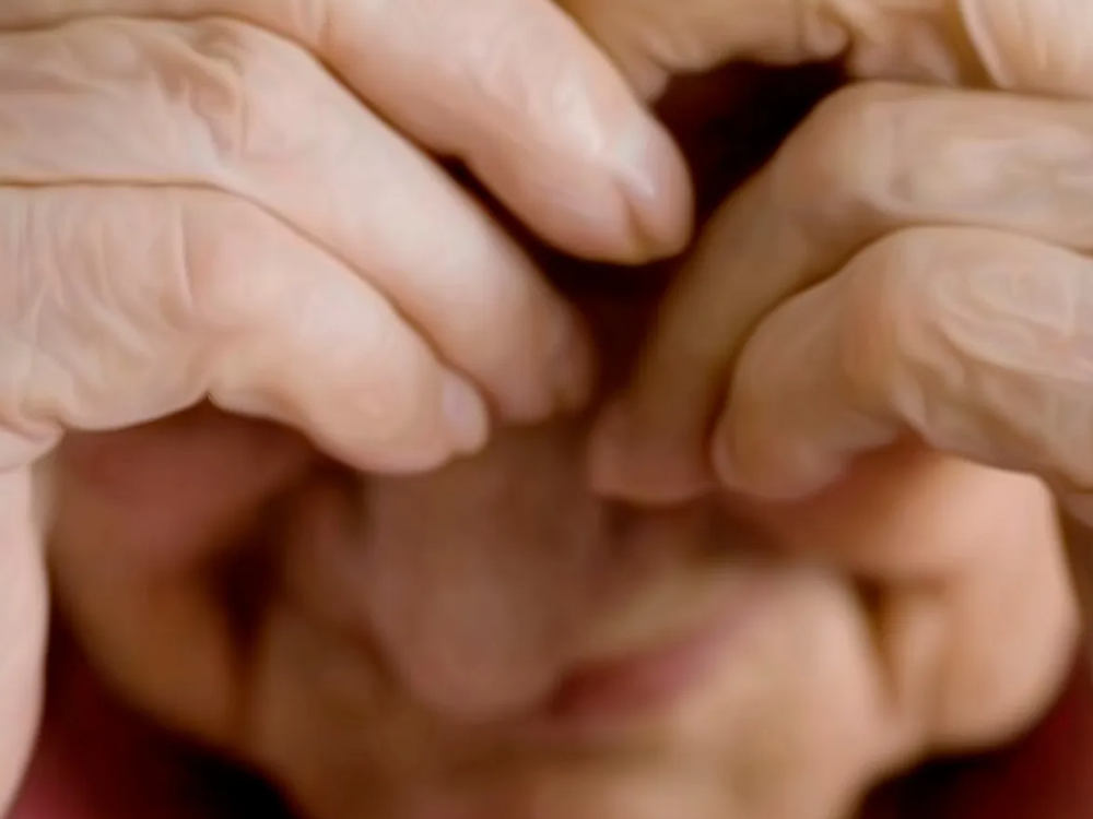 Una mujer de 96 años fue hospitalizada luego de ser agredida por su propio hijo