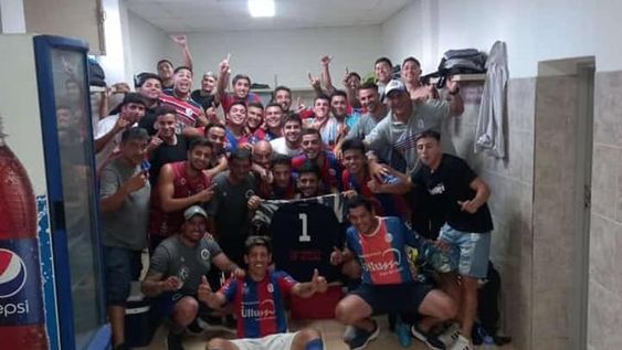 Desamparados y San Lorenzo de Ullum ganaron en el duelo de ida de las semifinales