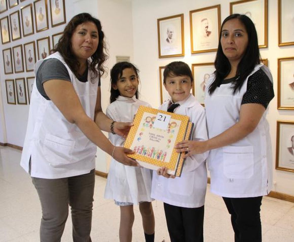 Niños de 11 años debatieron sobre bullying en Diputados