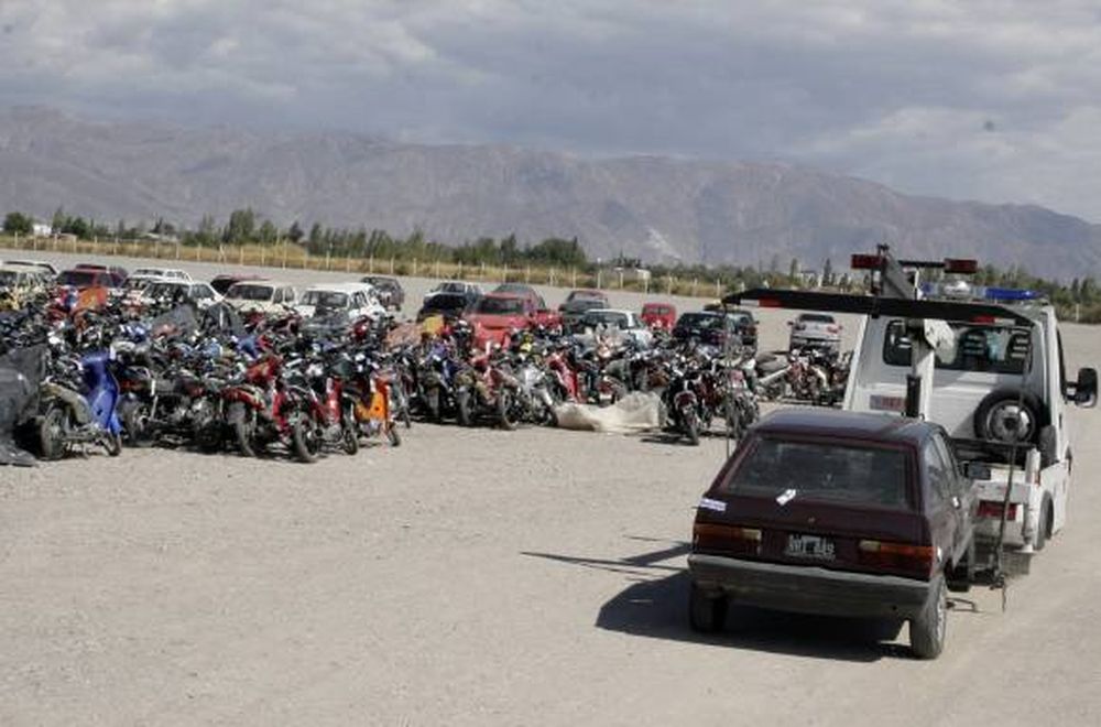 En 170 días radiaron más vehículos que en todo 2011