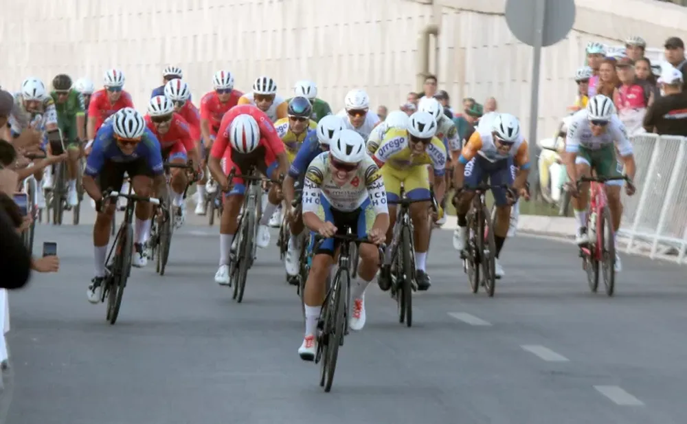 “Pensé en tirar la toalla”: Felipe Pizarro y la emoción tras ganar la primera etapa del Giro del Sol