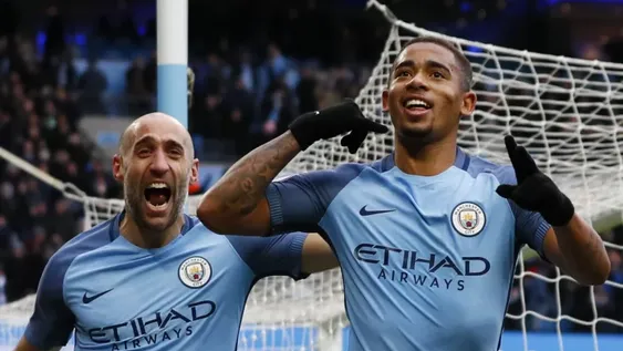 Sin el Kun, ganó el Manchester City