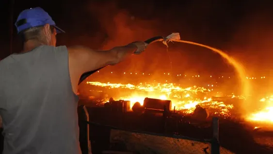 El dueño de la pasera, que tuvo pérdidas de $50 millones, valoró la ayuda para apagar el fuego