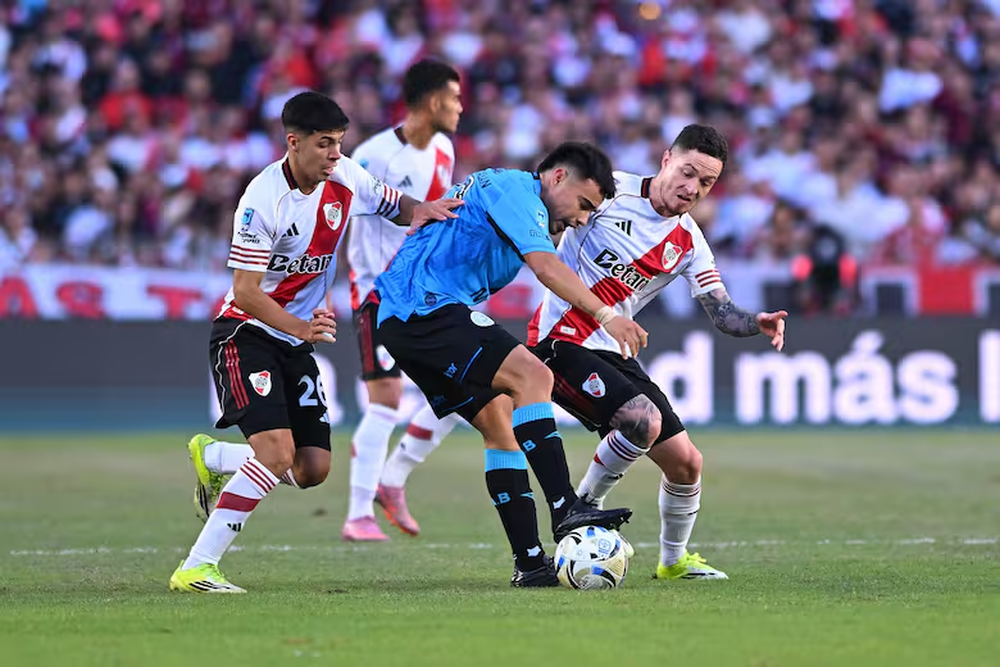 River - Belgrano.