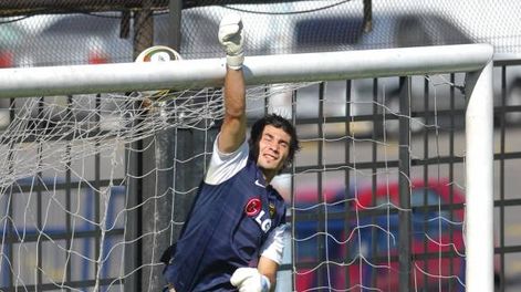Falcioni perdonó a García