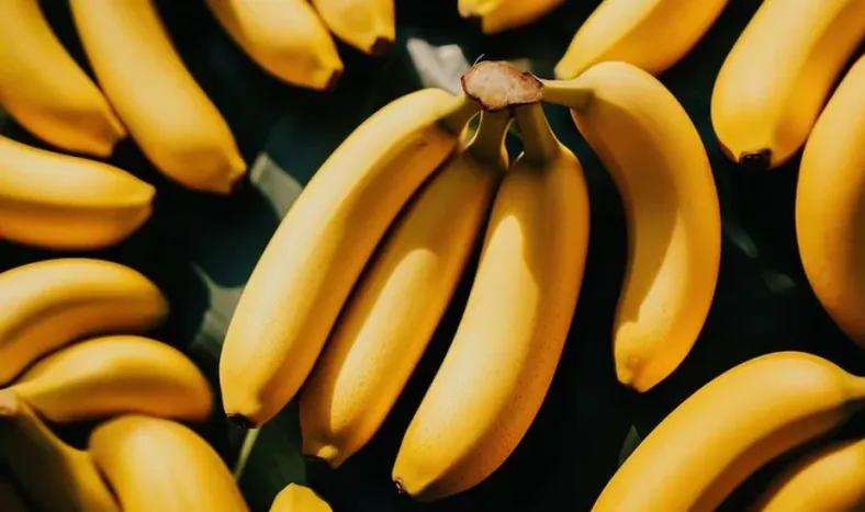 Cuánto potasio tiene una banana y cuántas se pueden comer por día