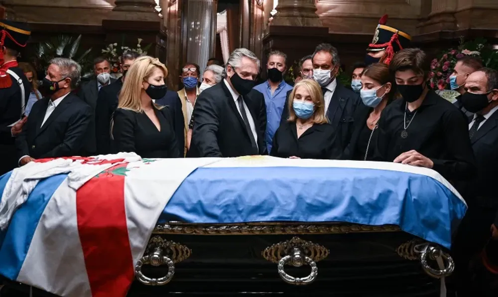 La despedida en el Senado y los aplausos de los argentinos