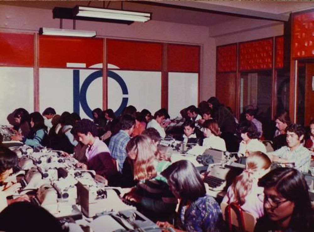 Logística, una nueva carrera del Cervantes