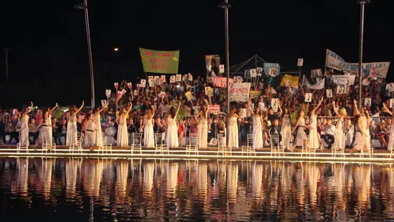 Una arenga real en la Noche Soberana