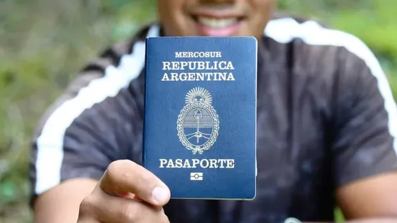 Pasaporte.-