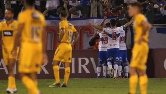 Rosario Central perdió 2 a 1 ante Universidad Católica en Chile