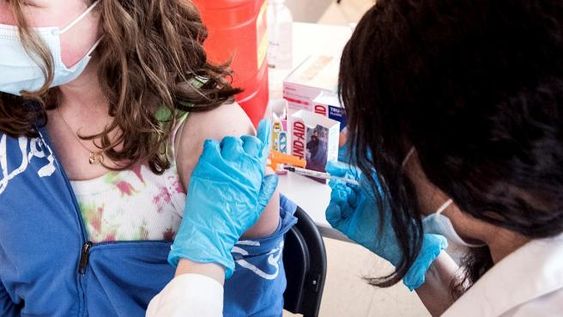 En las primeras 9 horas, 1.429 niños entre 12 y 17 años se anotaron para vacunarse contra el covid