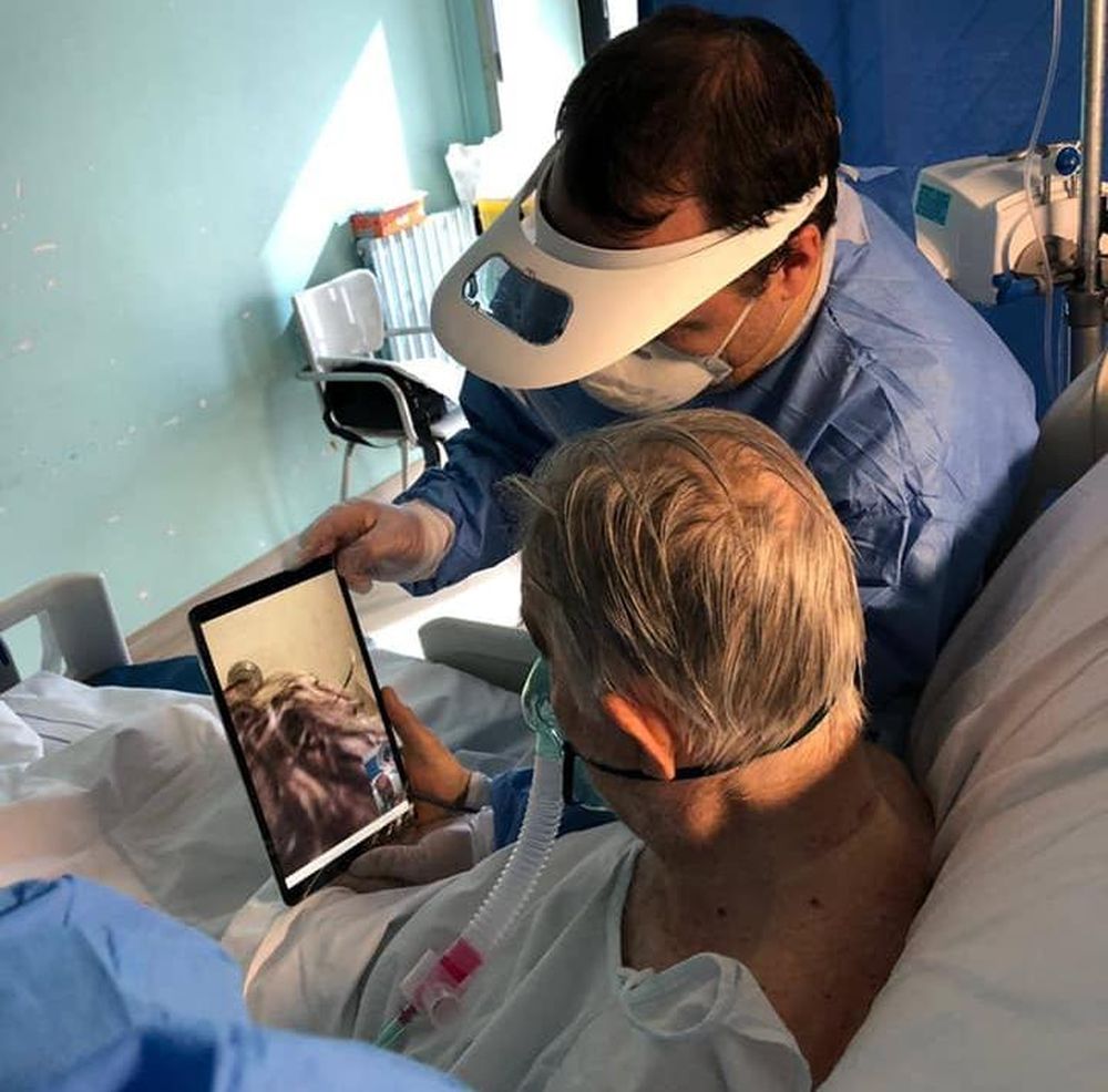 Italia: entregan tablets para que los abuelos se despidan de sus familiares