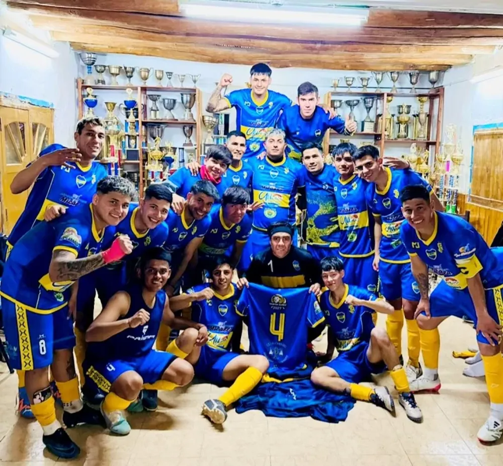 Villa Ibañez hizo historia y ascendió a la “A”: una campaña impresionante de los ulluneros con 39 partidos invicto