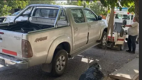 Se bajó de la camioneta, la dejó en marcha y se la robaron: fue encontrada en Pocito