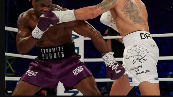 EL UCRANIANO  superó al inglés ante 90.000 personas en Wembley, dando una demostración de autoridad y poderío.