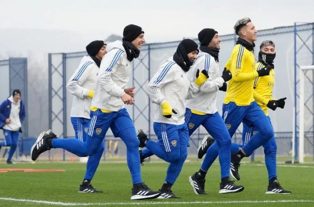 El “Xeneize” retomó las prácticas con ausencias