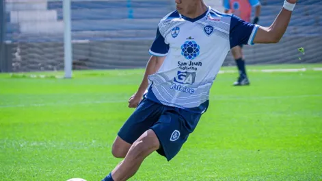 Diario de Cuyo | Futuro. Bastián Vedia es clave en la Selección Sanjuanina y busca su lugar en Racing Club.