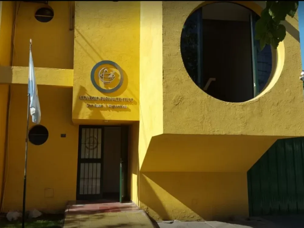 El Colegio Farmaceutico cesa todas sus actividades por más de una semana