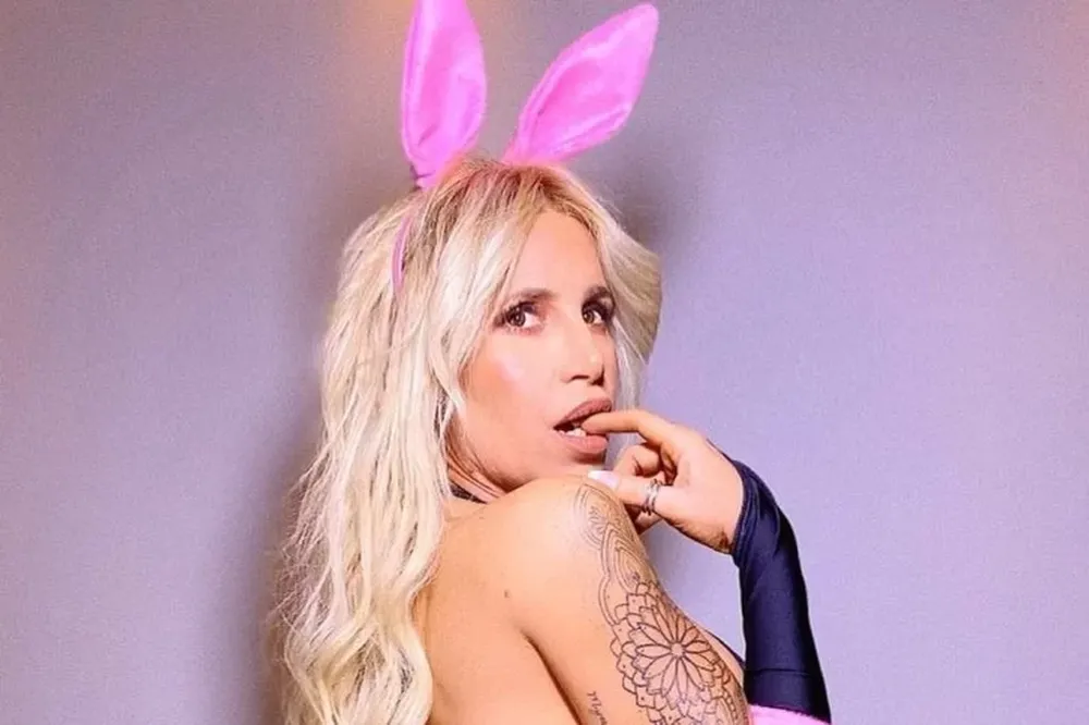 Florencia Peña le copió el look “engomado” y súper ajustado a Wanda Nara