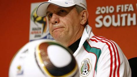 No hubo palos al árbitro