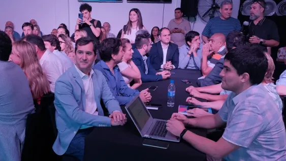 Eligieron al líder del bloque oficialista y van por el fiscal de Estado Adjunto