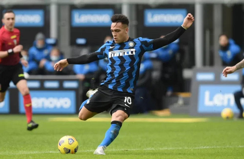 Triplicado para Martínez