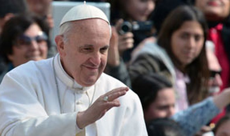 Francisco encabezará el Vía Crucis en el Coliseo