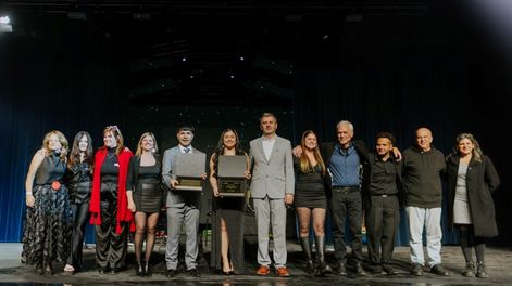 La cantante sanjuanina Mariana Narvaez se cosagró ganadora de un certamen nacional de tango.