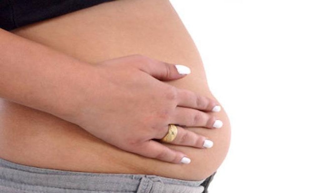 ¿Panza hinchada después de comer? Cinco claves para aliviar la distención abdominal