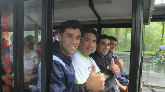 El día libre de los argentinos: visita a un templo milenario y al museo de Sun Yat-sen