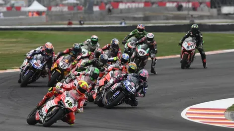 Ambicioso plan para achicar la brecha entre escuelas y empresa