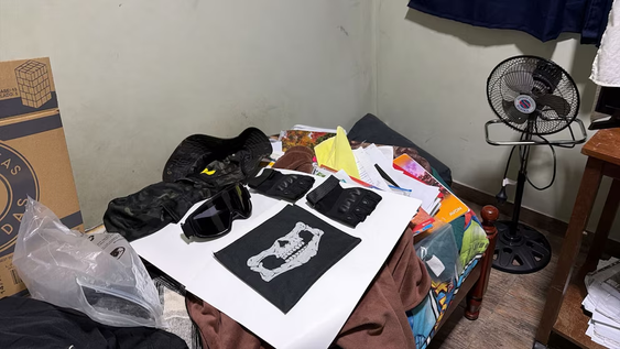 que encontraron en la casa del adolescente que planeaba atacar a sus companeros y se lo conto a chatgpt