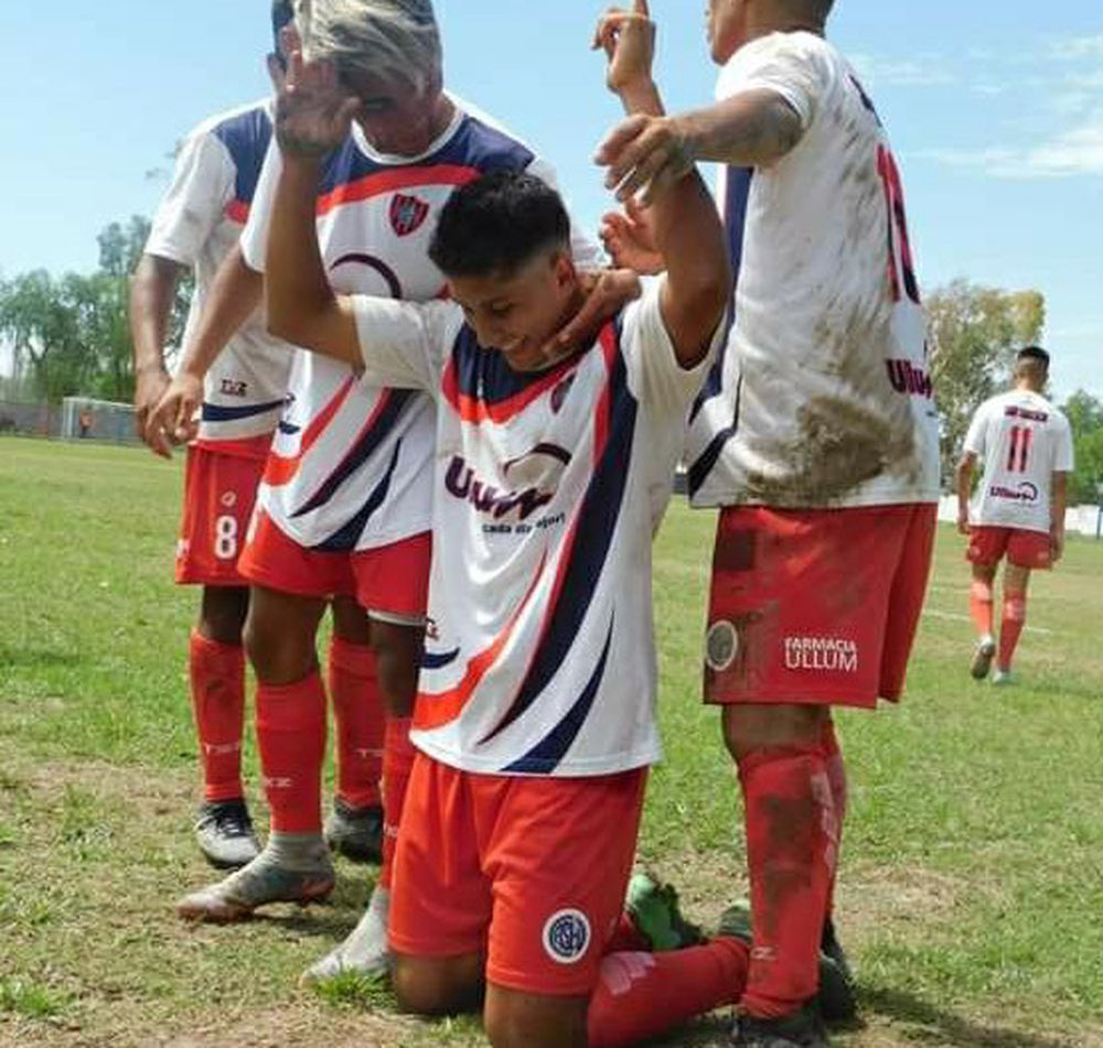 En la Esquina Colorada, hay un atractivo