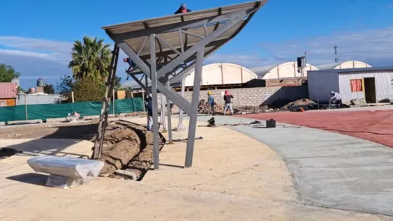 PLAZO. Eduardo Moreno dijo que la nueva plaza se inaugurará en mayo.