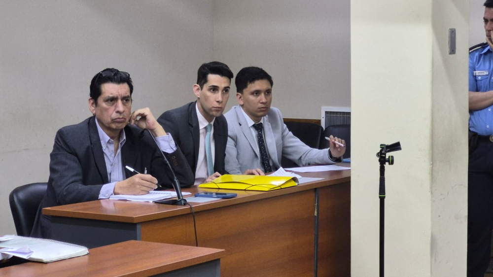 Los integrantes de la defensa del Clan de la Viuda Negra: el abogado Gustavo De La Fuente, el letrado Franco V&aacute;zquez y el colaborador Mat&iacute;as Quiroga.&nbsp;
