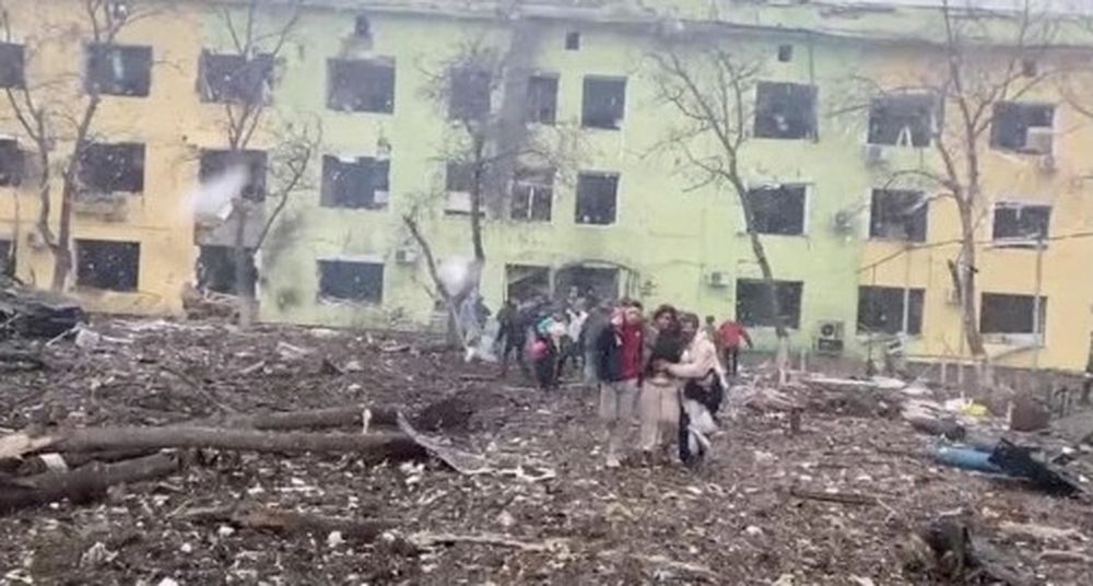 Rusia justificó el bombardeo que arrasó un hospital materno infantil en Mariupol