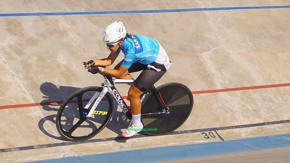 Abril Capdevila y Samara Medrano se colgaron la medalla de bronce en Córdoba