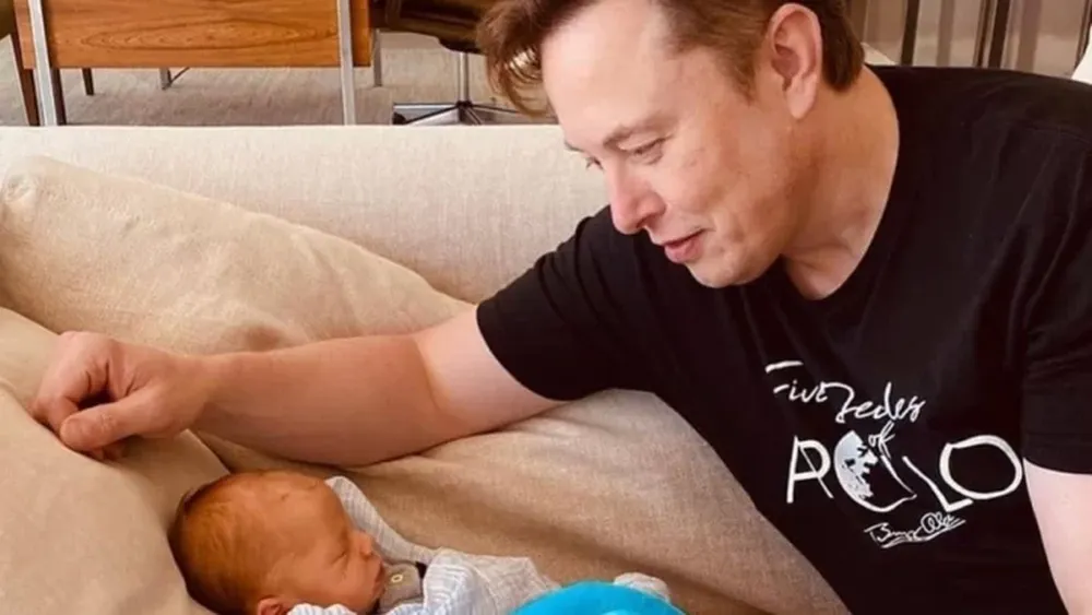 Elon Musk pidió más bebés y más petróleo para el mundo