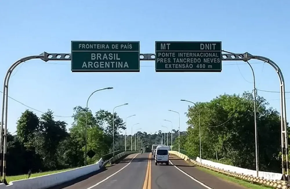 Qué documentación deberán llevar los vehículos de argentinos para circular por el Mercosur