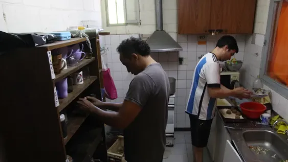 La Comunidad FUEGO brinda tratamiento gratuito a los chicos adictos que quieren rehabilitarse.